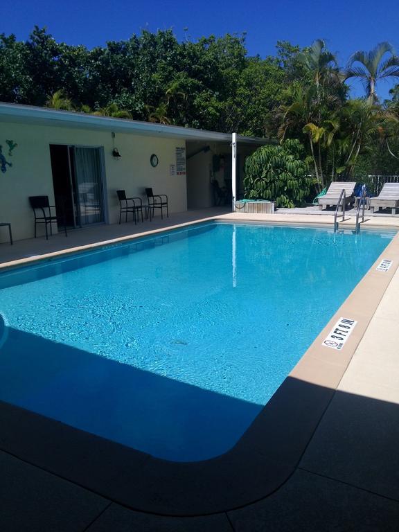 Sunshine Island Inn - Adults Only 萨尼贝尔 外观 照片